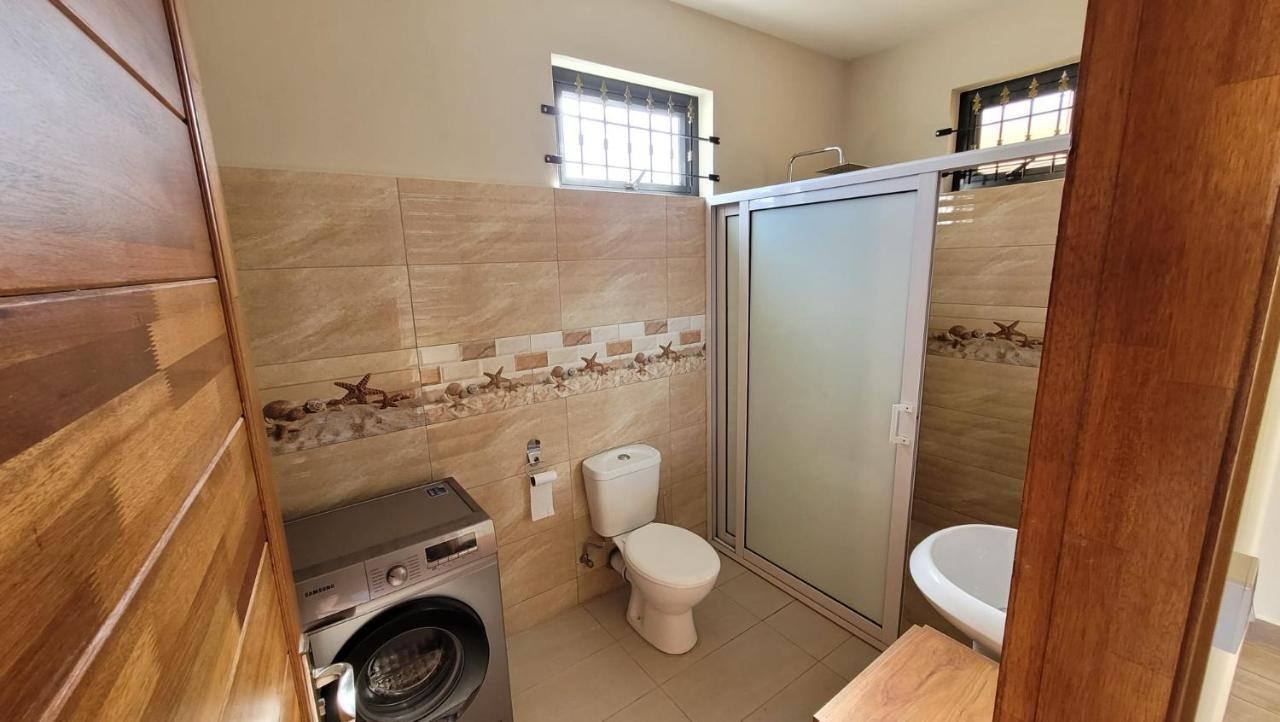 Flic-en-Flacq Coquette Villa Avec Piscine מראה חיצוני תמונה