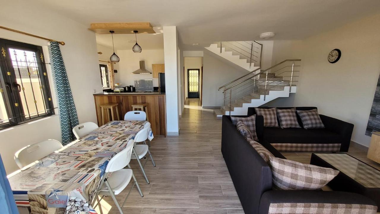 Flic-en-Flacq Coquette Villa Avec Piscine מראה חיצוני תמונה